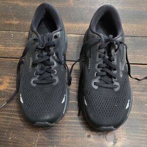 Brooks Womens Black Running Shoes